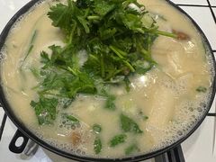 -肥汁米蘭香港米线(长宁来福士店)