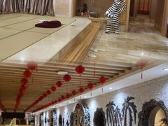 -碧中海汤泉汗蒸酒店