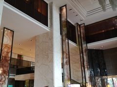 -中山利和希尔顿酒店