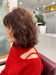 -镁连社·美联社