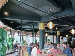 -盐帮食坊•小河帮川菜(四川师大店)