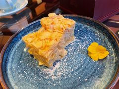 榄仁萨其马-白天鹅宾馆-玉堂春暖餐厅