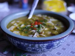 松茸鸡汤-龙姐私房菜(和顺古镇店)