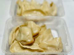 打包盒装的锅贴-水丰锅贴(延吉东路店)