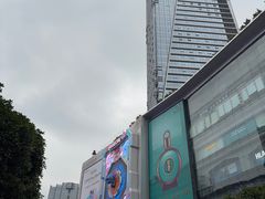 -观音桥步行街