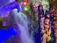 -泰安地下龙宫景区