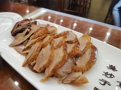 全聚德精品烤鸭-全聚德(扬州虹桥坊店)