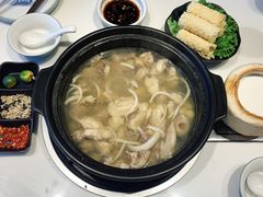 -东椰·海南椰子鸡火锅(朝阳门店)