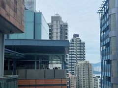 -香港大学