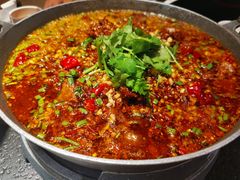 -万重锦·人文川菜馆(骡马市店)