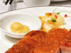 高温爆烧三层肉-北京厨房(SKP店)