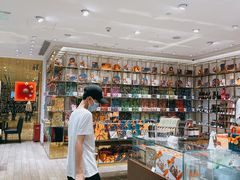 -VENCHI 闻绮(北京国贸商城店)