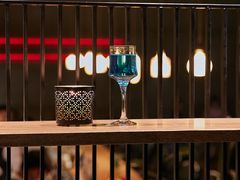 -饮湖威士忌鸡尾酒吧