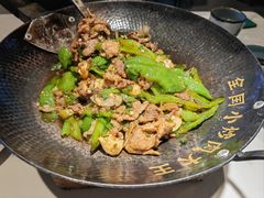 -费大厨辣椒炒肉(黄兴中心广场店)