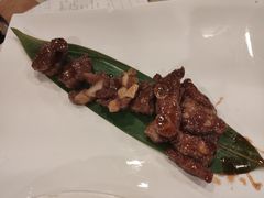 蜜汁蝴蝶骨-广州酒家(文昌总店)