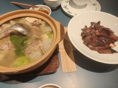 -一坐一忘云南菜(嘉里中心店)