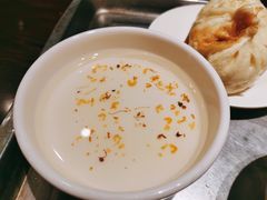 自制杏仁豆腐-姚记炒肝店(簋街店)