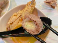 -鲜入围煮花胶鸡海鲜火锅