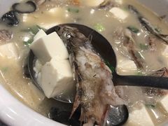 -侬佳蒸菜馆(听潮店)