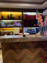 -PE SALON