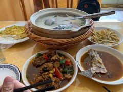 -天乐农家鱼头王(天目湖店)