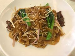 干炒牛河-悦湖公馆