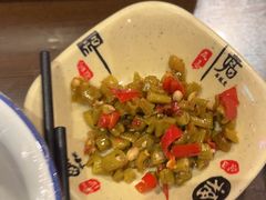 -富正毅三下锅·湘西韵味(天门山索道店)