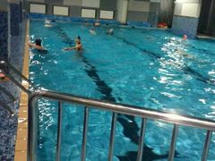 -齐岸健身(花园城店)