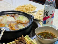 -九寨特色牦牛肉汤锅 羊肉汤锅