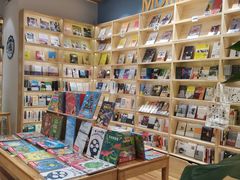 -猫的天空之城概念书店(印象城购物中心店)