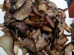 -二荆条·蜀鲜汇城市森林火锅