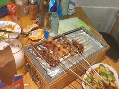 -烤满分·东北烧烤(首经贸店)