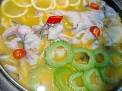 -山城外·非遗酸菜鱼(蜀都万达店)
