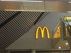 -麦当劳(吴圩机场店)