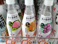 -全家便利店(宜山路站店)