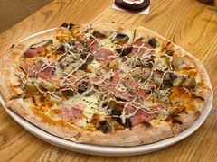 -城市大道红炉披萨烘焙坊