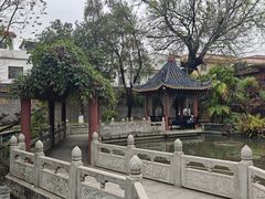 -碧江金楼