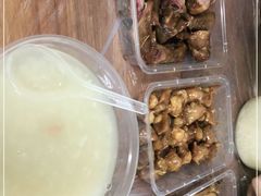 -蓝精灵饺子店