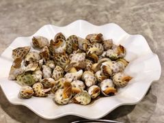 -亚龙湾8号(丁村万人海鲜广场店)