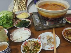-猫爷的腔调·黔小馆(交大医学住宅区店)