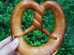 碱水面包-老梦面包 CHEZMOREL(三源里店)
