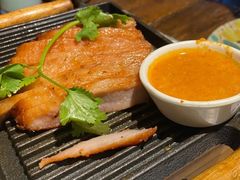 泰式猪颈肉沙拉-萨芭蒂高空花园餐酒吧