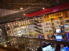 -罗浮宫国际家居总部大厦