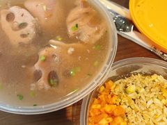 -燕子煨汤(山海关路店)
