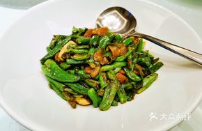 Hunan Zhangshugang Pepper and Pork Stir-Fry
