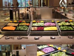 -前海华侨城JW万豪酒店·都会尚膳自助餐厅·牛排海鲜酒水畅飨