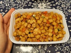 虾仁炒疙瘩-护国寺小吃(左家庄店)