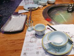 -山河屯铁锅炖·非遗东北菜(南山店)