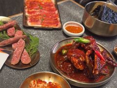 -草家酱蟹炭火烤肉店(珲春南路二店)