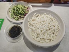 -黑八私房老北京炸酱面